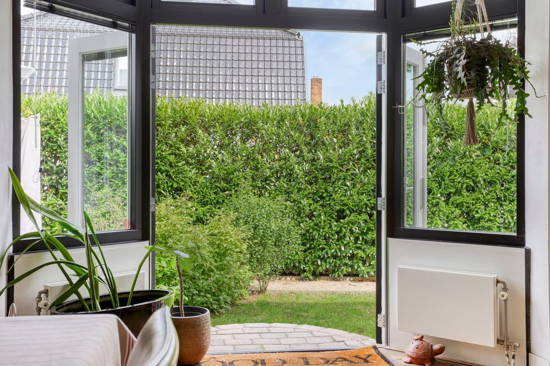 Foto 8 van Middelwijkstraat 1