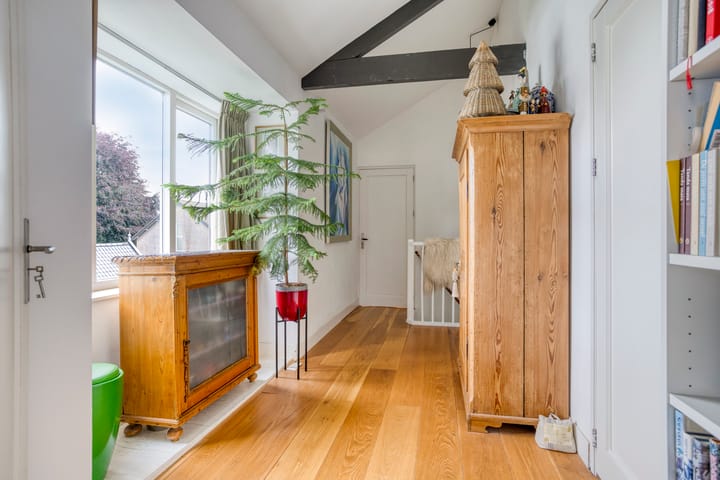 Foto 16 van Middelwijkstraat 1