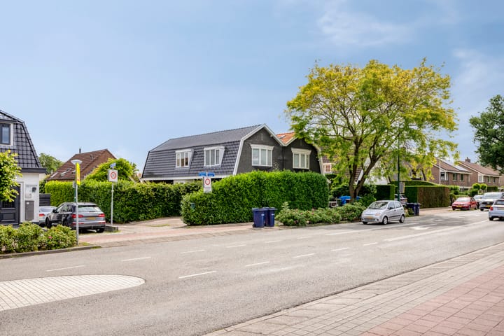 Foto 32 van Middelwijkstraat 1