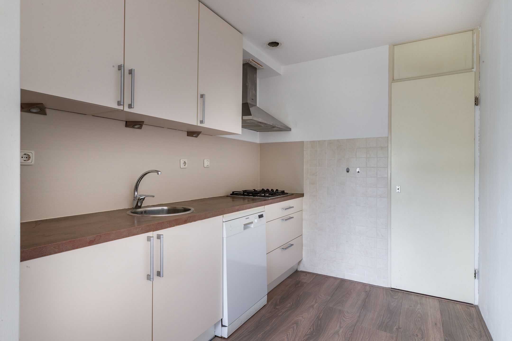 Foto 3 van Aartsbisschop Romerostraat 365