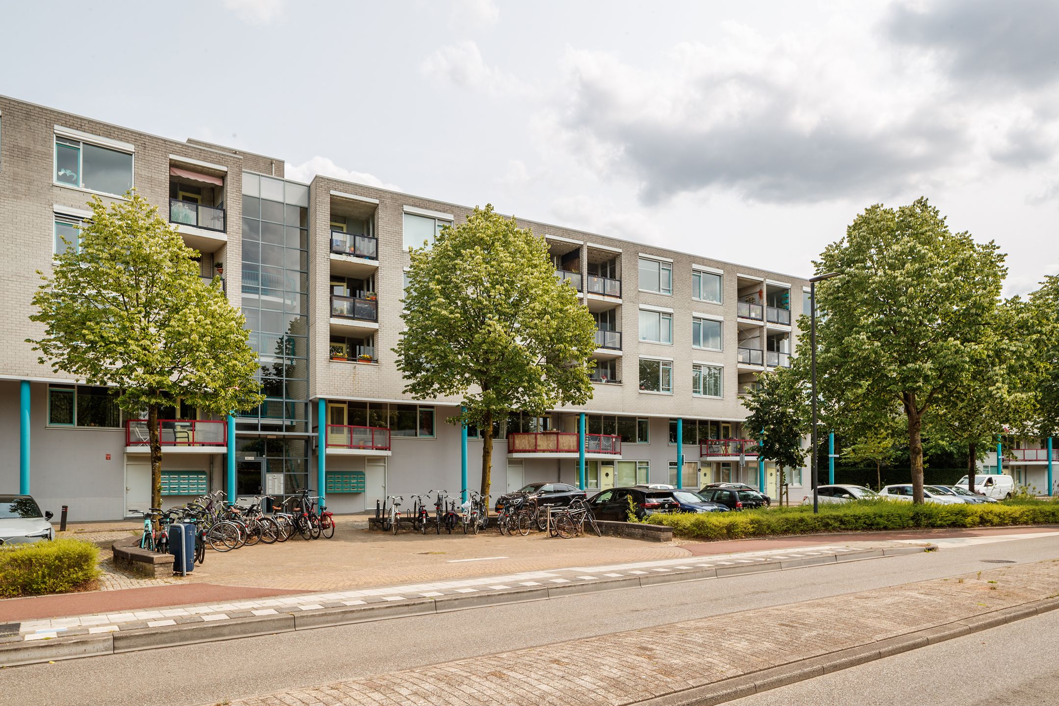 Foto 18 van Aartsbisschop Romerostraat 365