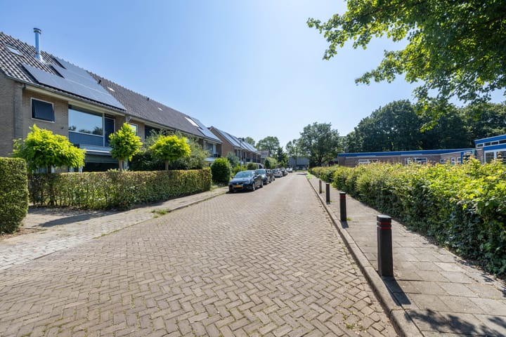 Foto 32 van Suze Robertsonlaan 15