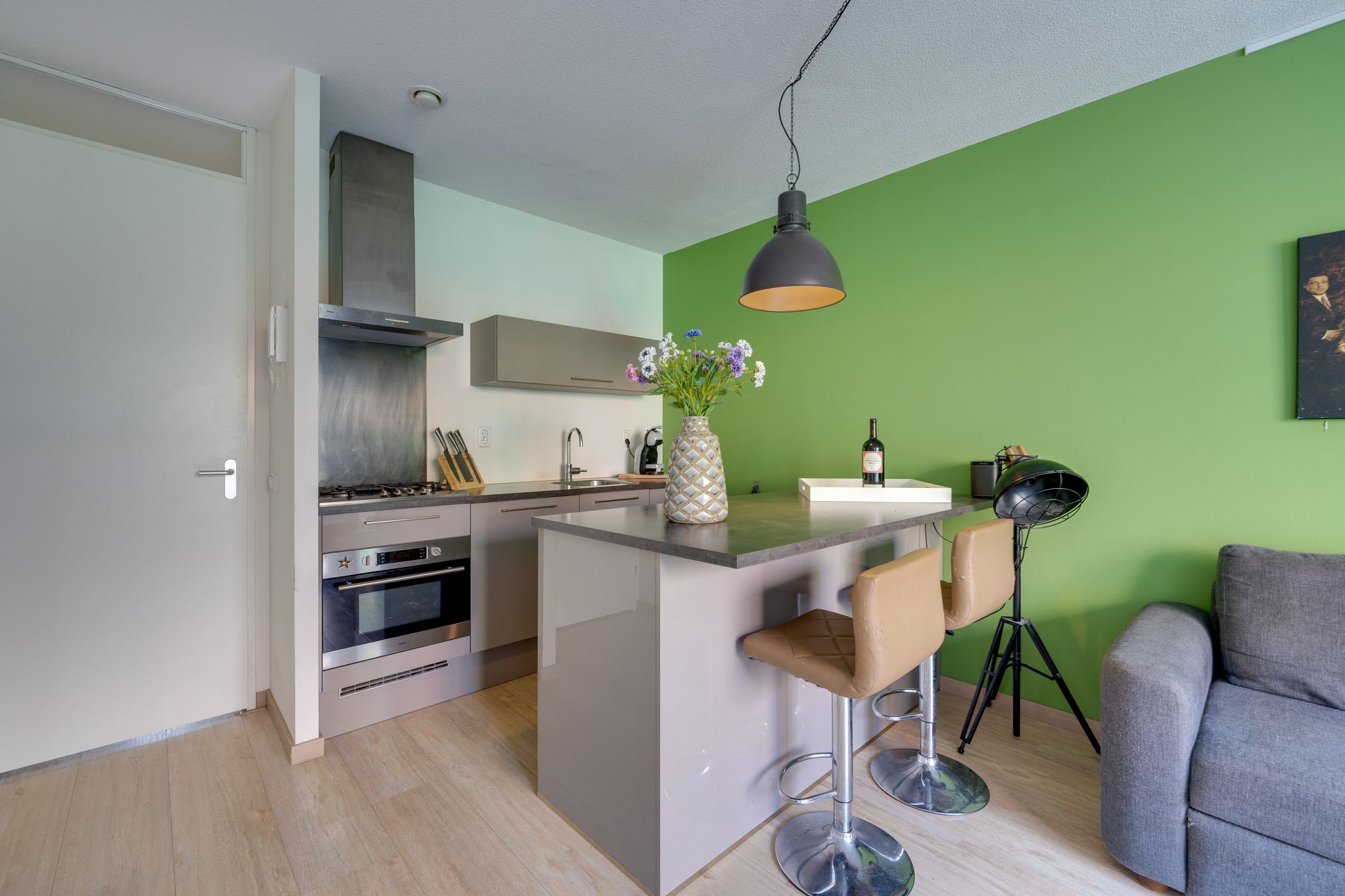 Photo 21 of Vurehout 401