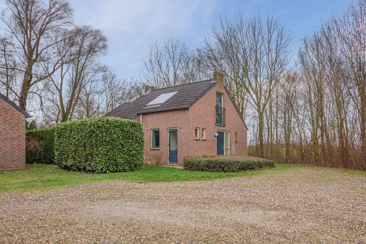 Foto 1 van Groene Heuvels 245