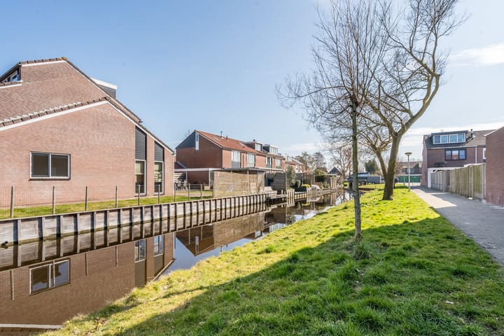 Foto 71 van Guurtjesmarken 51