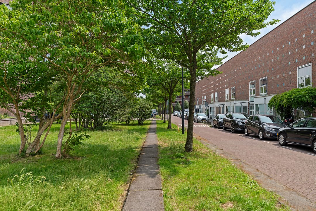 Foto 32 van H. Diesveldsingel 25