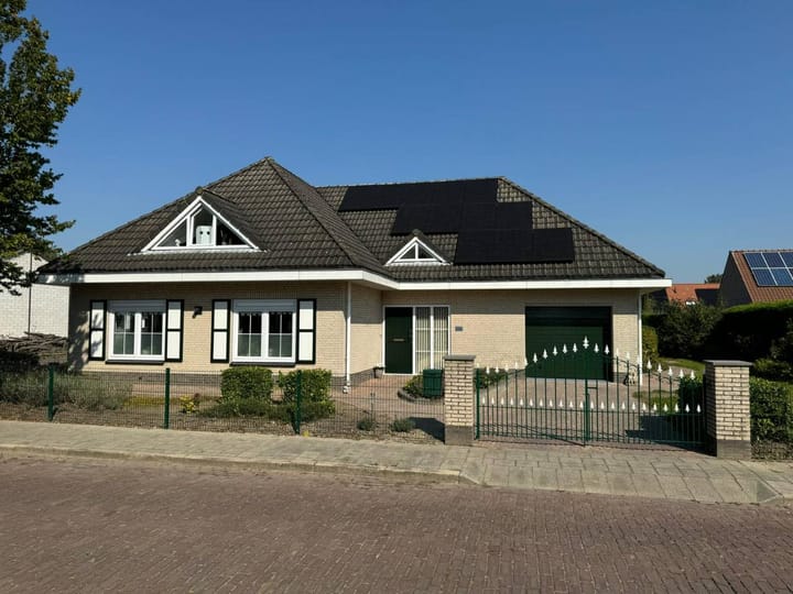 Foto 1 van Stuerboutstraat 26-A