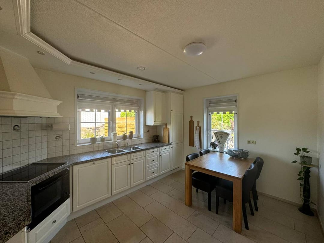 Foto 7 van Stuerboutstraat 26-A