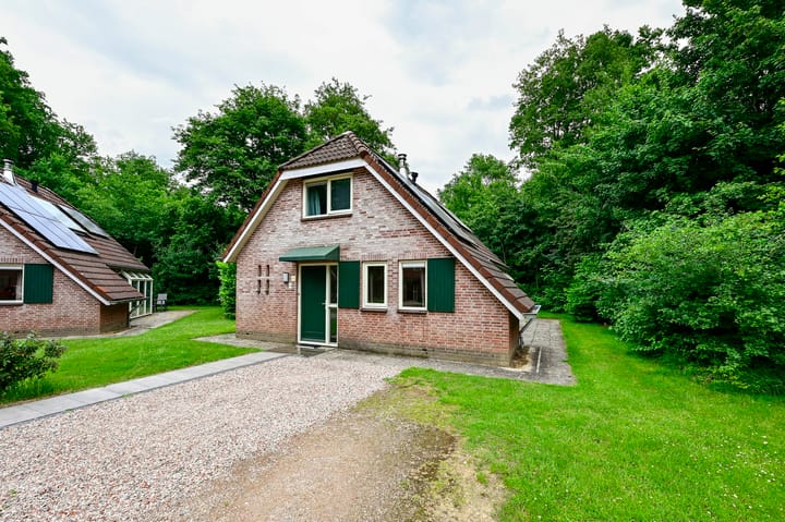 Foto 21 van Landweerswal 2-146