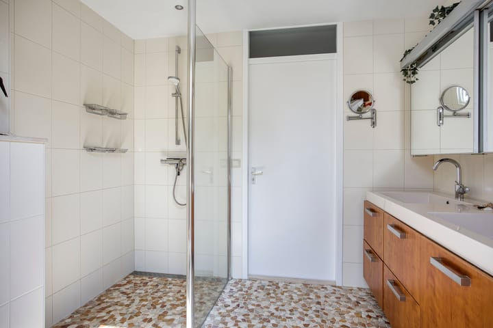 Foto 15 van Afrikalaan 217