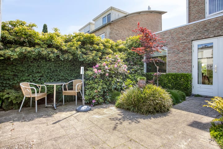 Foto 24 van Afrikalaan 217