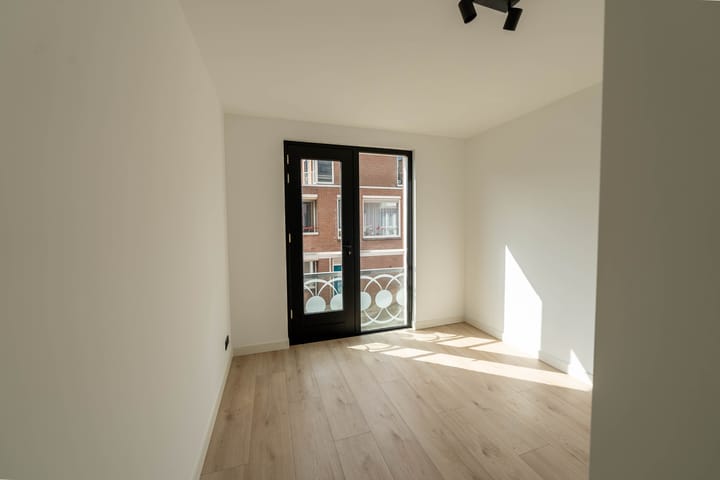 Foto 20 van Noordwal 54-B