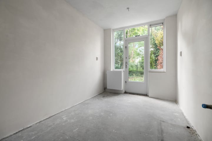 Photo 8 of Daniël Defoelaan 118