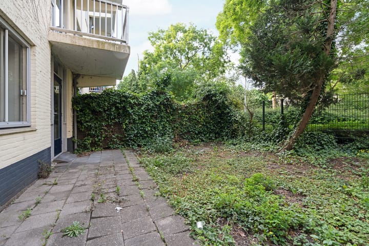 Photo 16 of Daniël Defoelaan 118