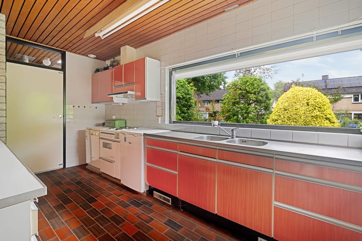 Photo 12 of Reviusstraat 56