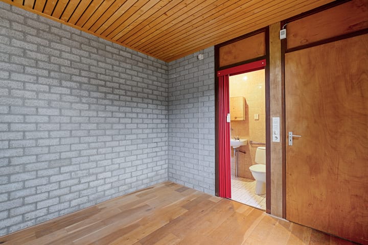 Photo 28 of Reviusstraat 56