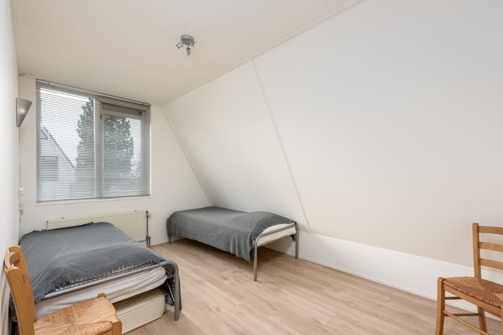 Foto 30 van Lievensbergstraat 10