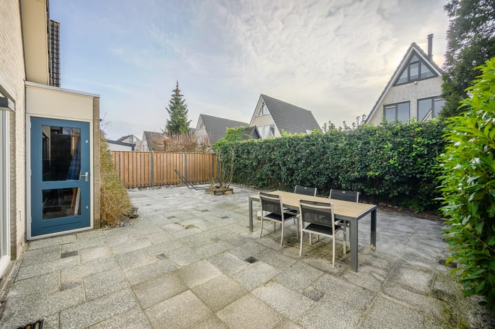 Foto 47 van Lievensbergstraat 10