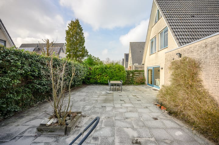 Foto 49 van Lievensbergstraat 10