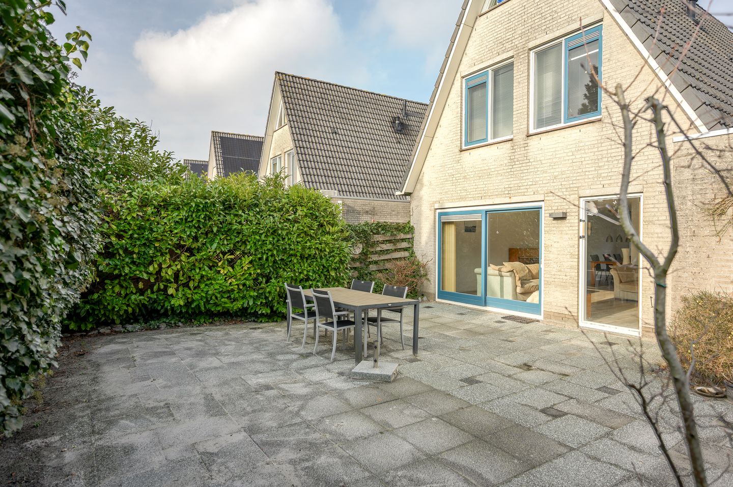 Foto 50 van Lievensbergstraat 10