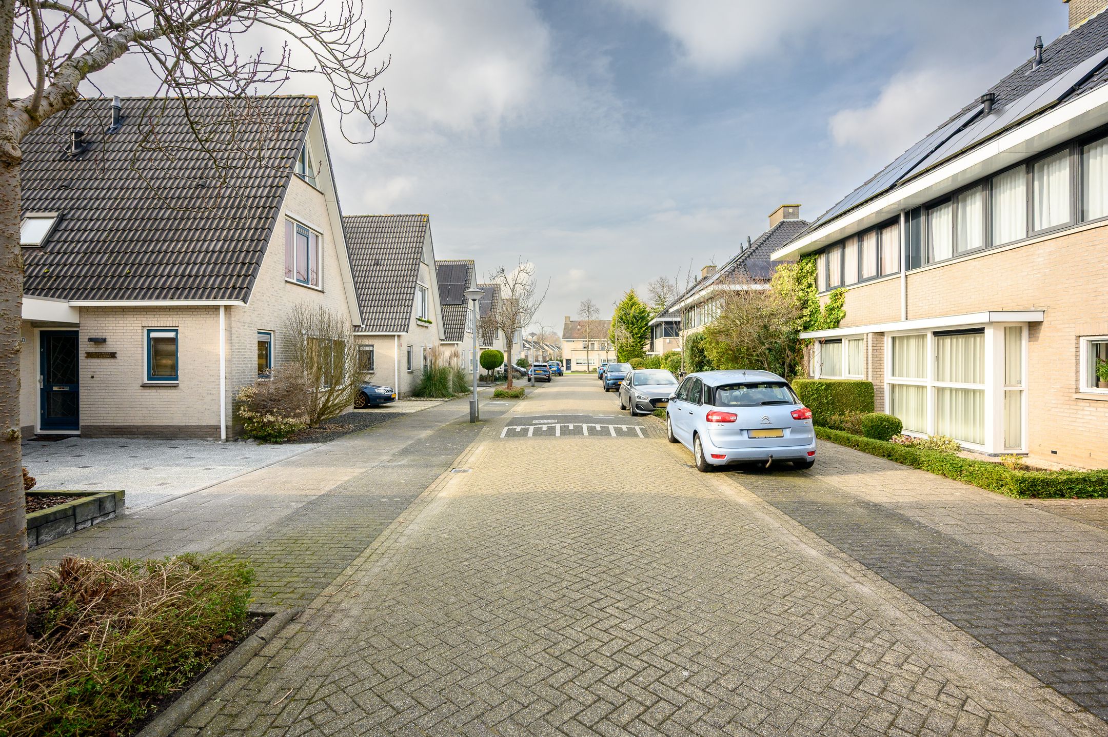 Foto 57 van Lievensbergstraat 10