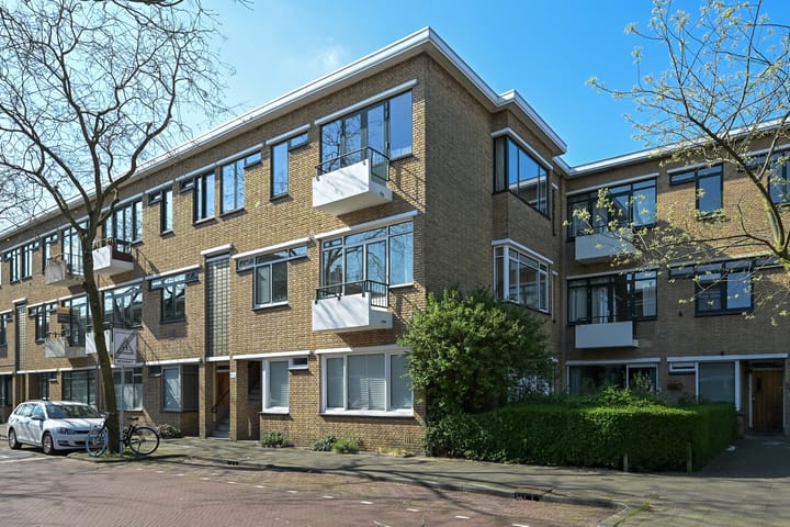 Photo 1 of Van Heutszstraat 115
