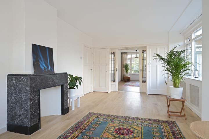 Foto 2 van Van Heutszstraat 115