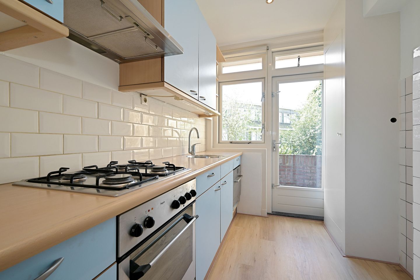 Foto 5 van Van Heutszstraat 115