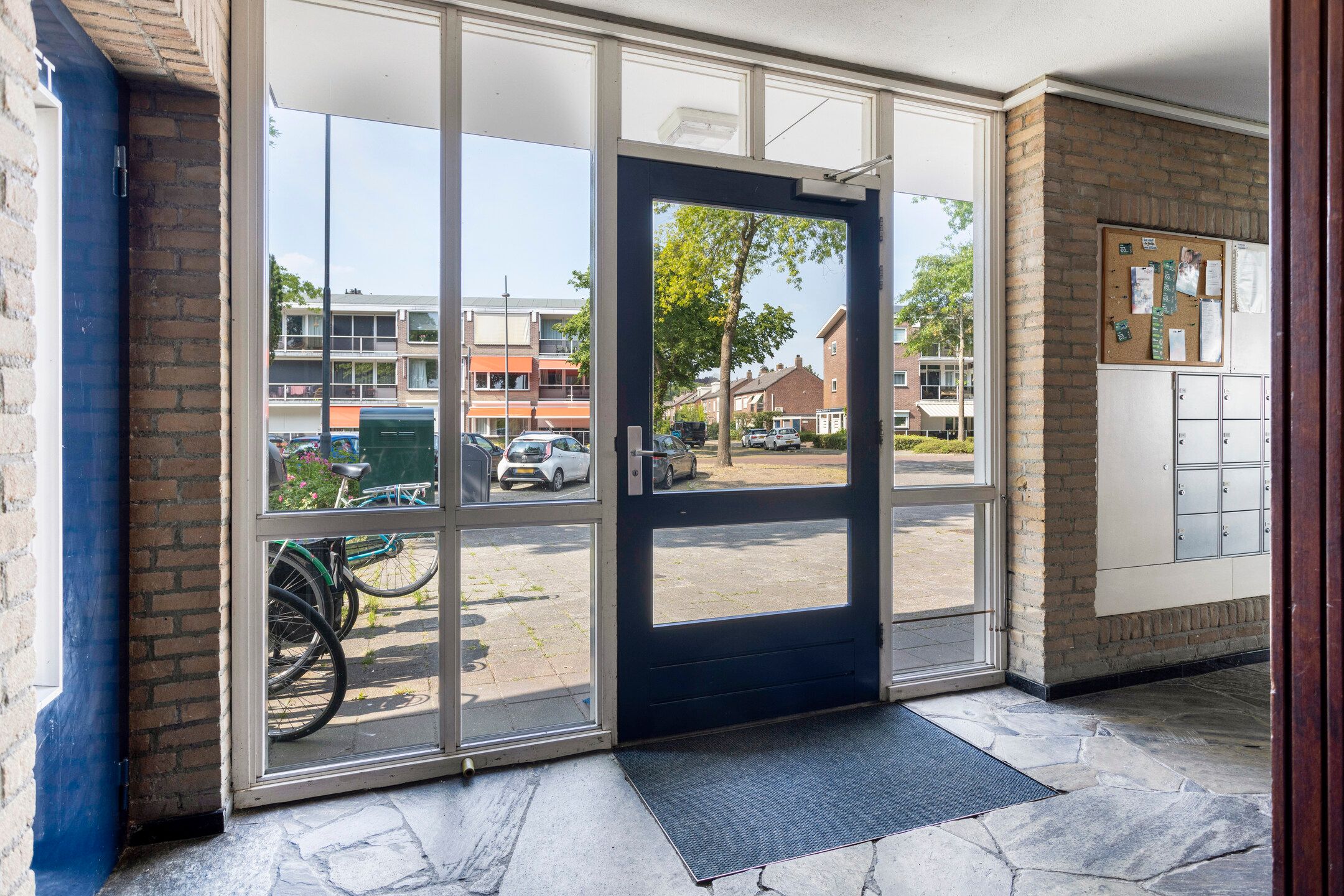 Photo 24 of Hertogenlaan 262