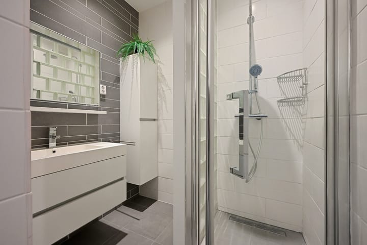 Photo 24 of Van Heutszstraat 115