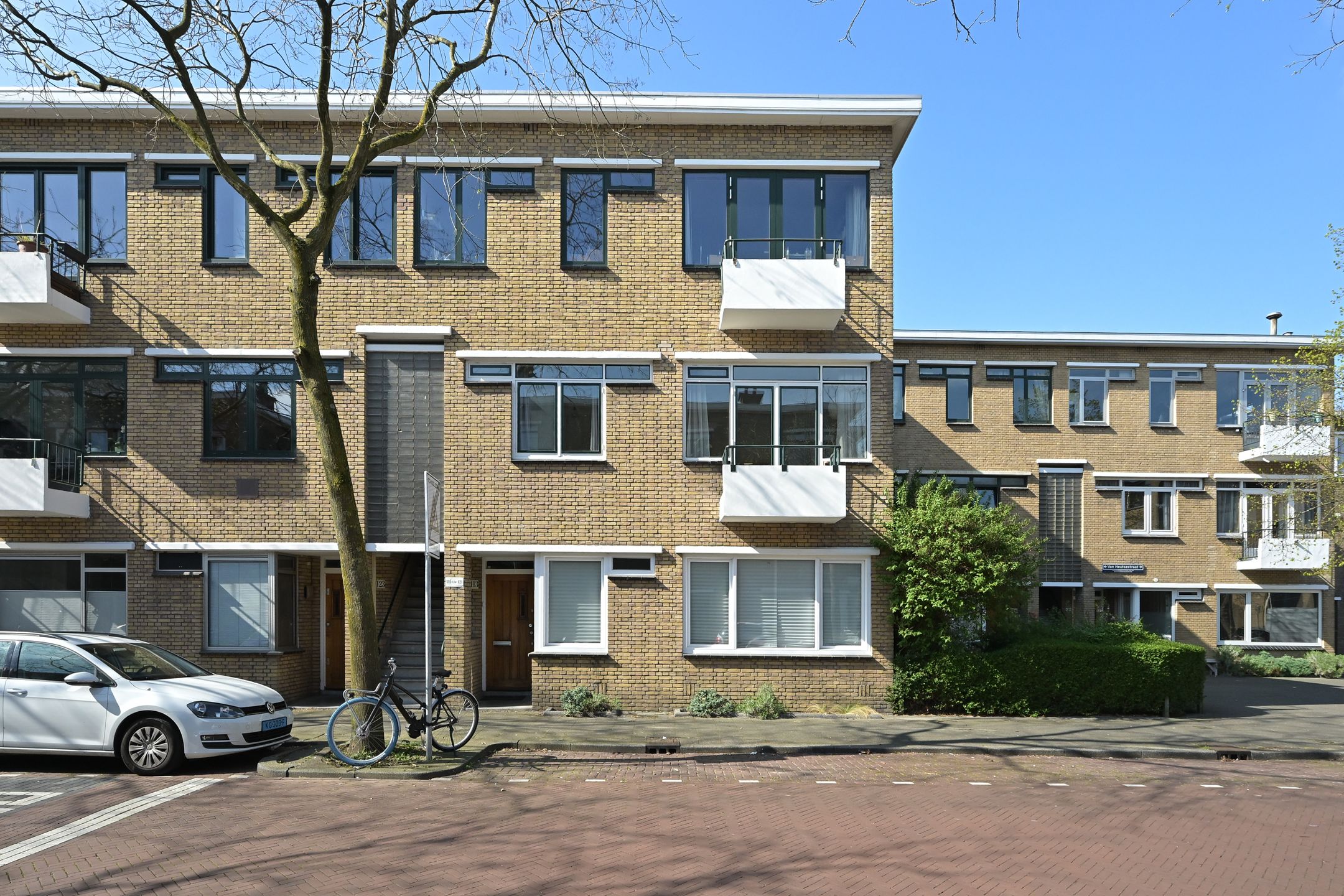 Foto 30 van Van Heutszstraat 115