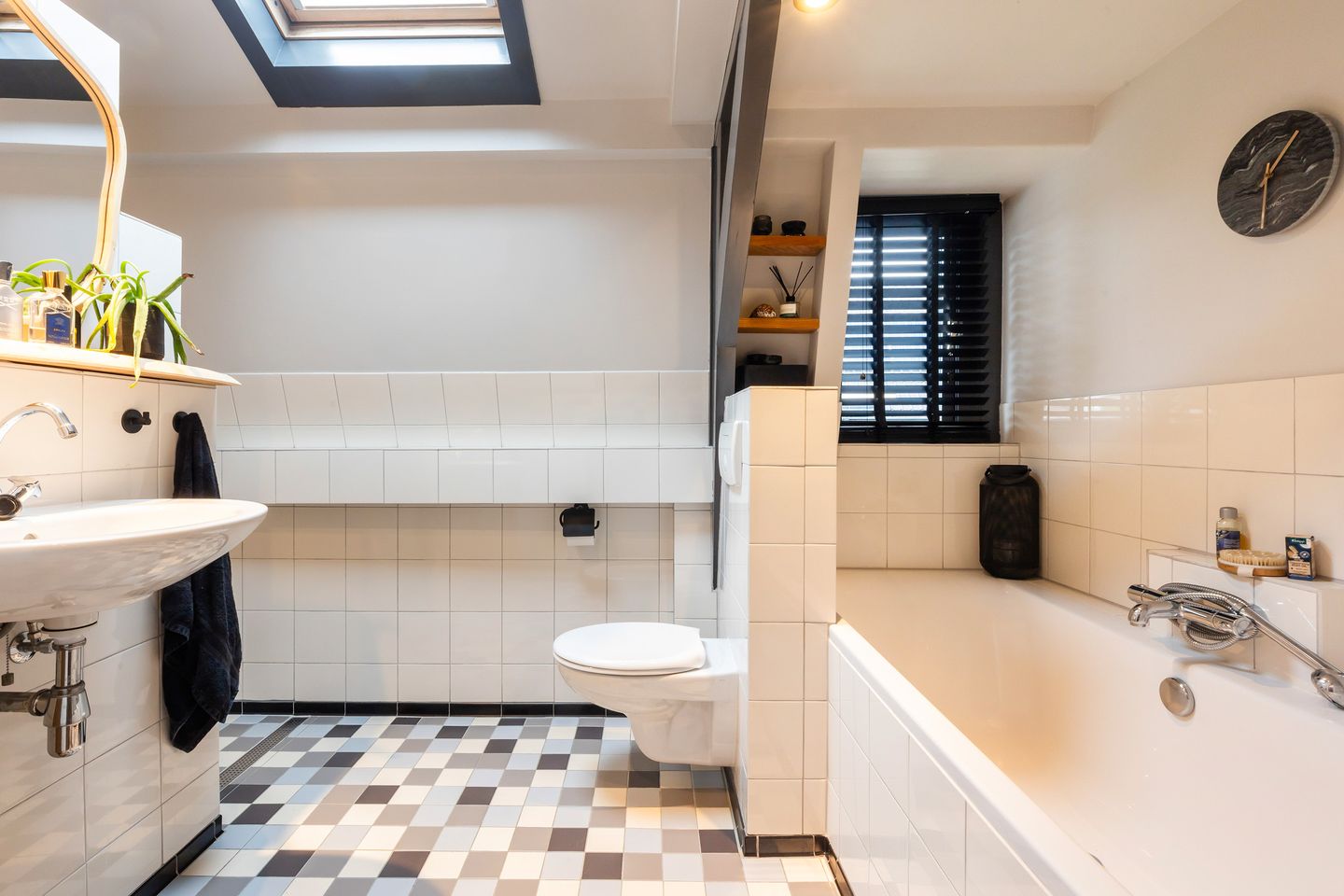 Photo 25 of Hendrik Willem Mesdagstraat 10