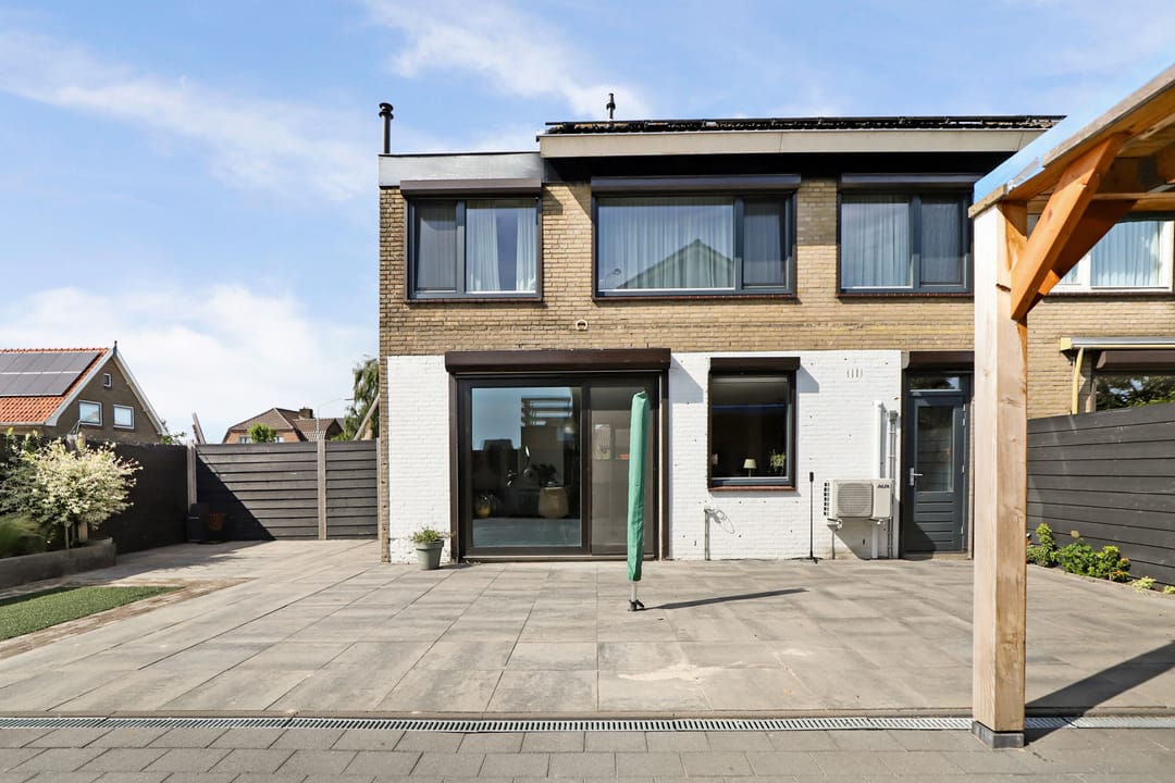 Foto 41 van Sportlaan 2