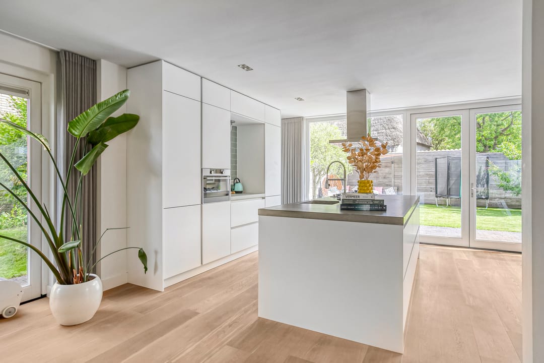 Photo 11 of Deken Fritsenstraat 57