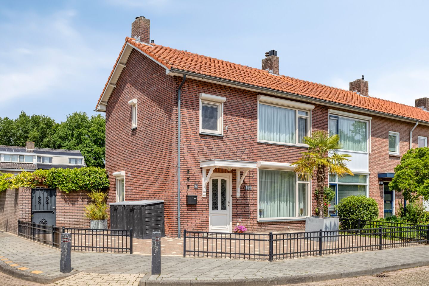 Foto 1 van Pegasus 16