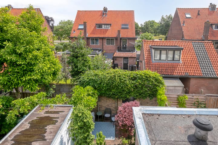 Foto 36 van Neptunusstraat 24