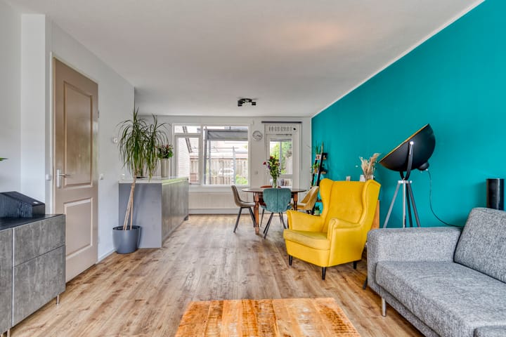 Foto 7 van Lotusbloemweg 36