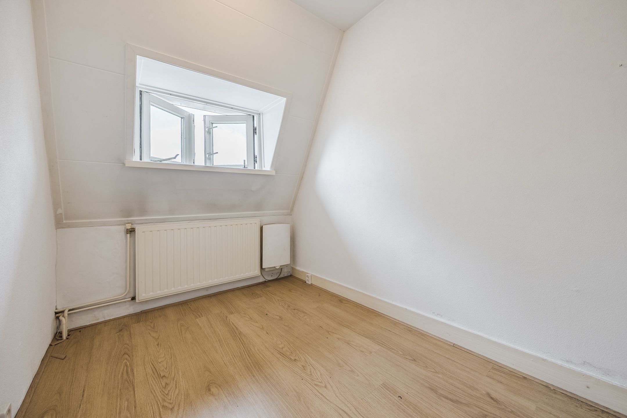 Foto 24 van Antwerpsestraatweg 422