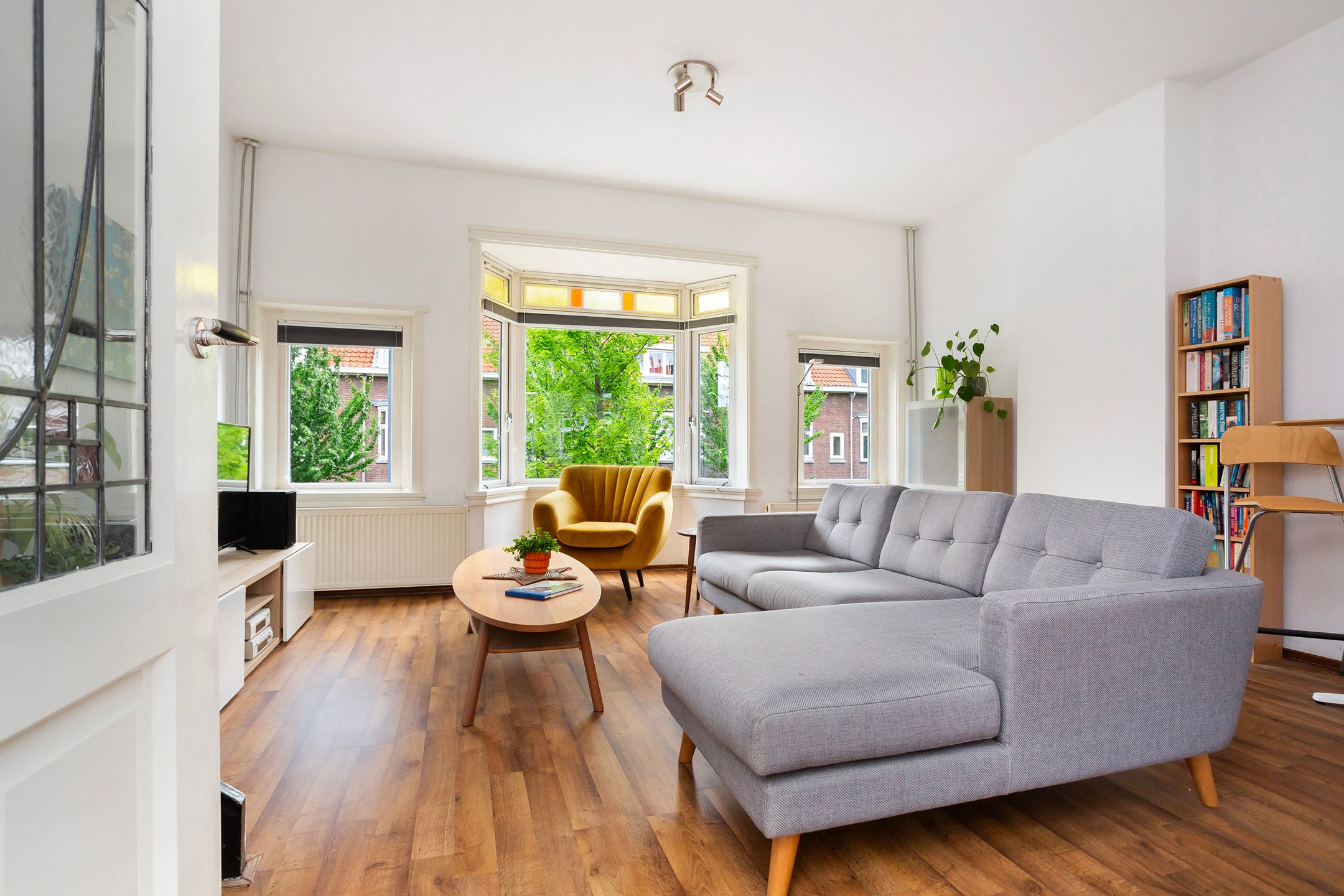 Foto 3 van Duizendschoonstraat 19-A