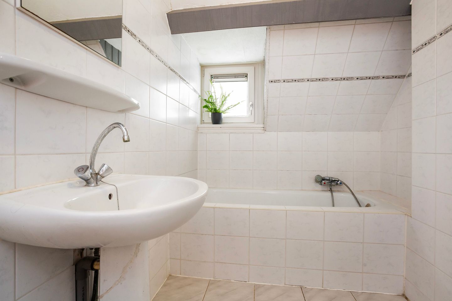 Foto 14 van Duizendschoonstraat 19-A