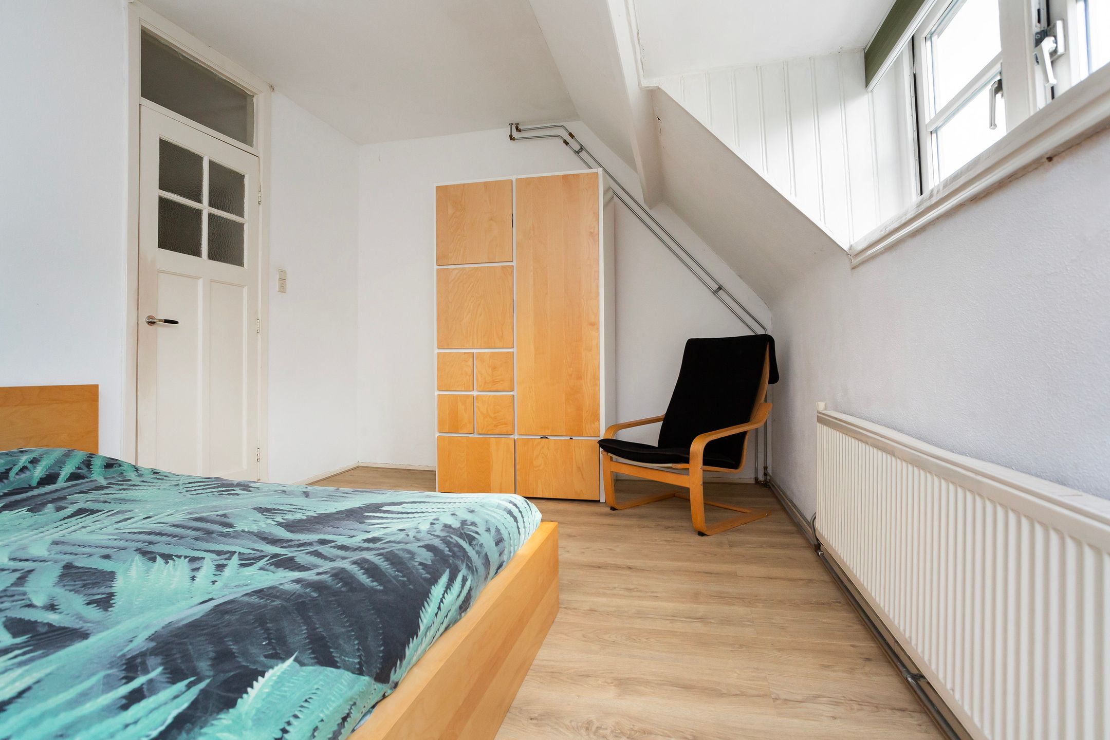 Foto 15 van Duizendschoonstraat 19-A