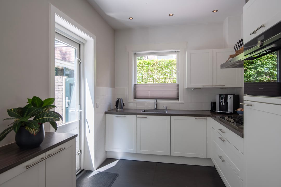 Photo 13 of Roemer Visscherstraat 45