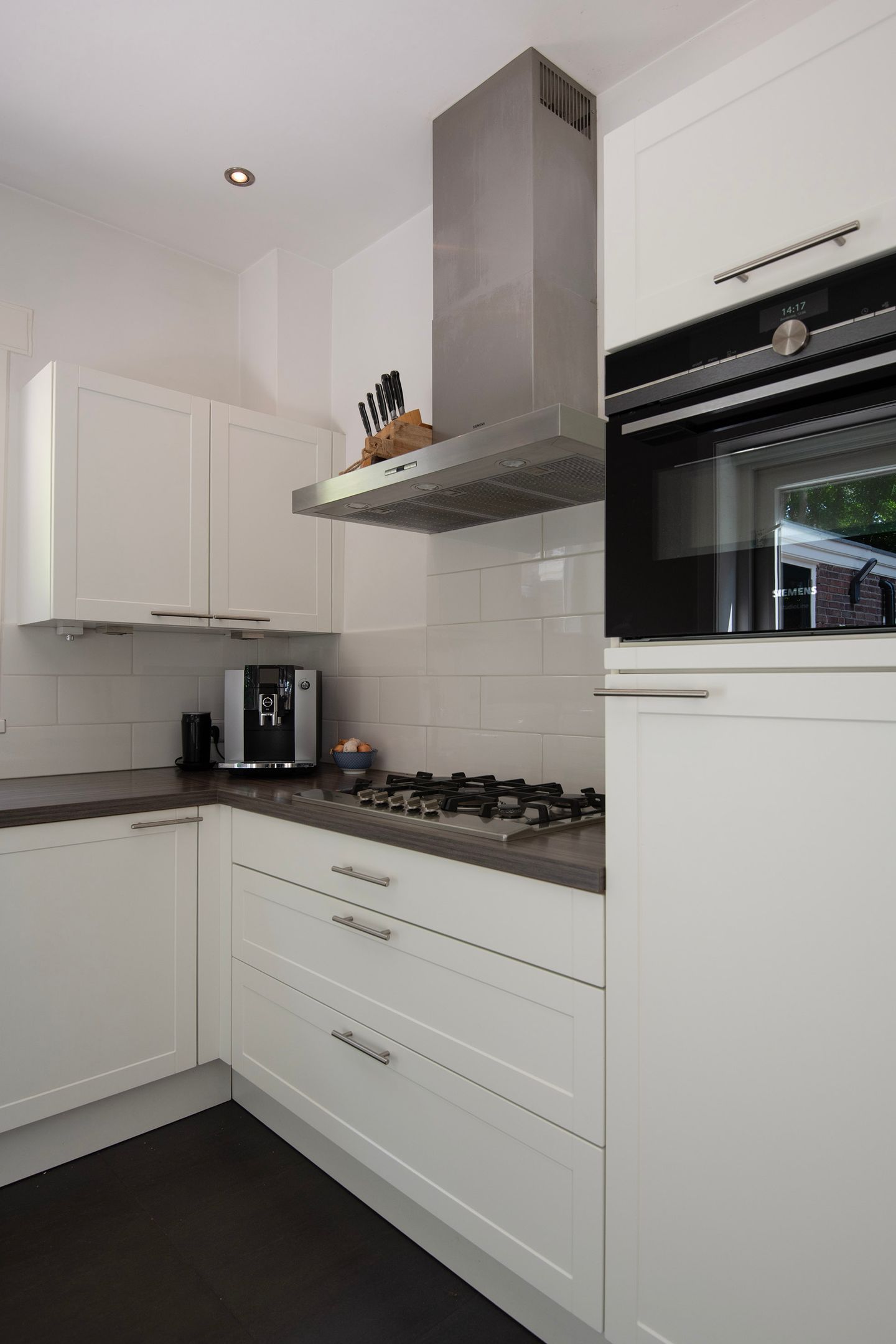 Photo 14 of Roemer Visscherstraat 45