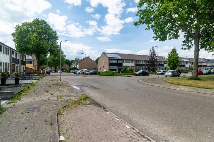 Photo 35 of De Posten 544