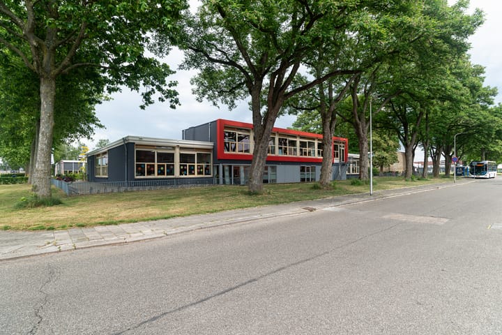 Photo 36 of De Posten 544