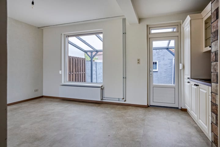 Foto 9 van van Blankenburgstraat 2