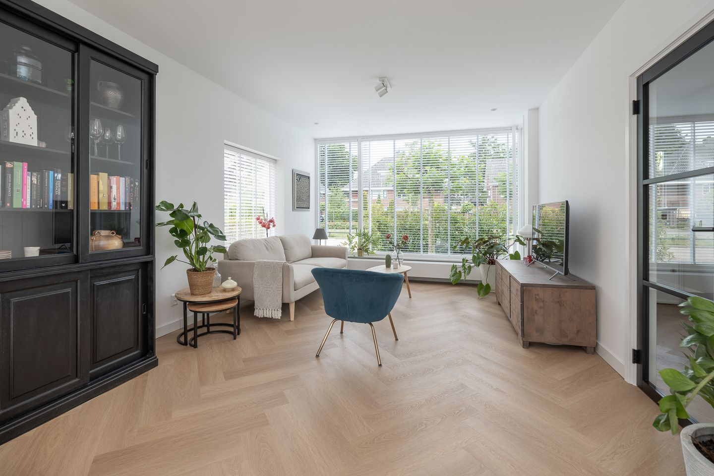 Foto 5 van Loosdrechtseweg 97