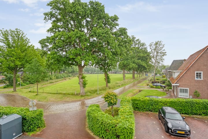 Photo 3 of Egginklaan 2-24