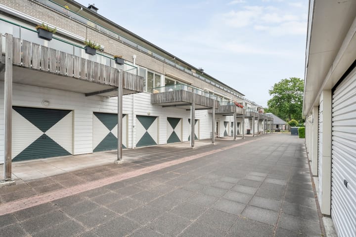 Photo 37 of Egginklaan 2-24