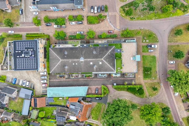 Photo 41 of Egginklaan 2-24